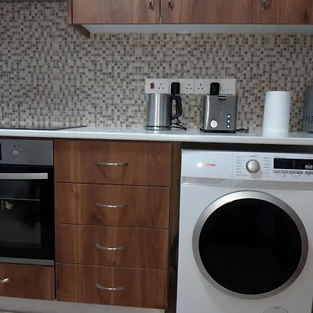 Апартаменты Costas Two-bedroom Ground Floor Пафос