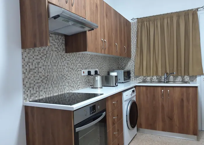 アパート Costas Two-bedroom Ground Floor