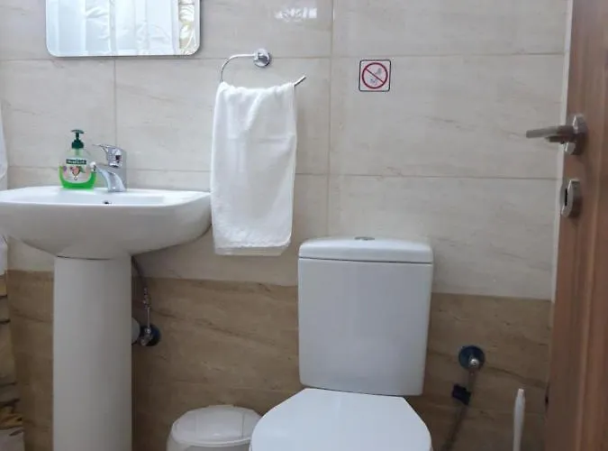 アパート Costas Two-bedroom Ground Floor パ フォス