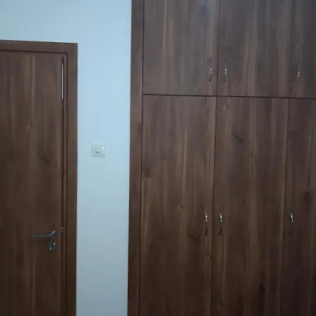 Apartman Costas Two-bedroom Ground Floor